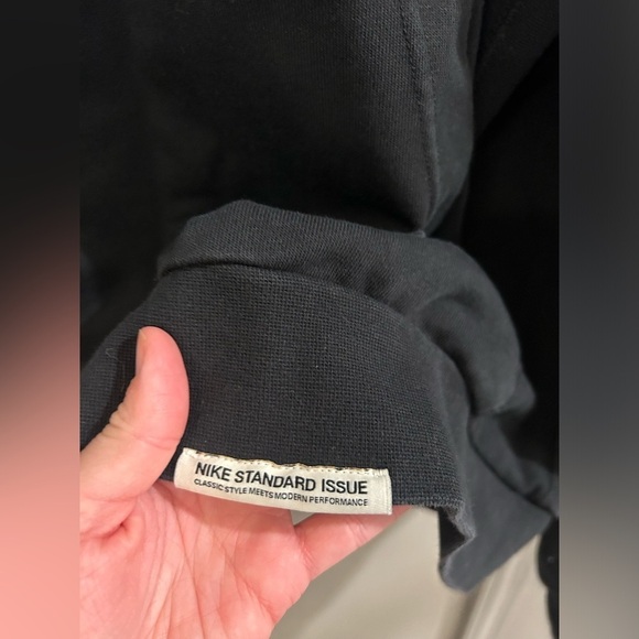 Nike Standard Issue Hoodie Women’s Large Black Pocket Zipper - Picture 3 of 9